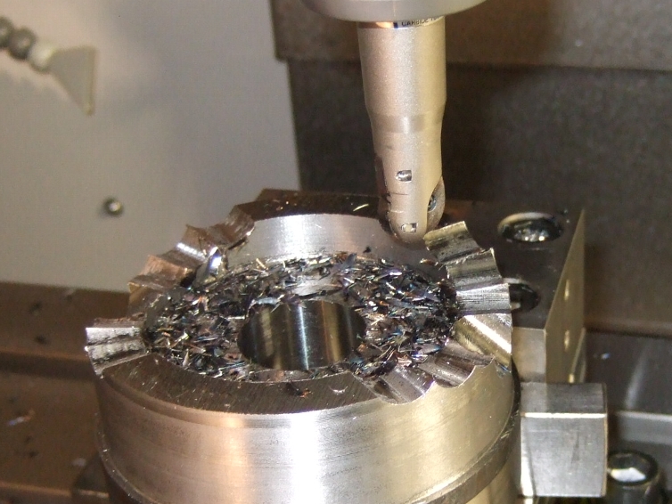 径20mmボールエンドミル加工後